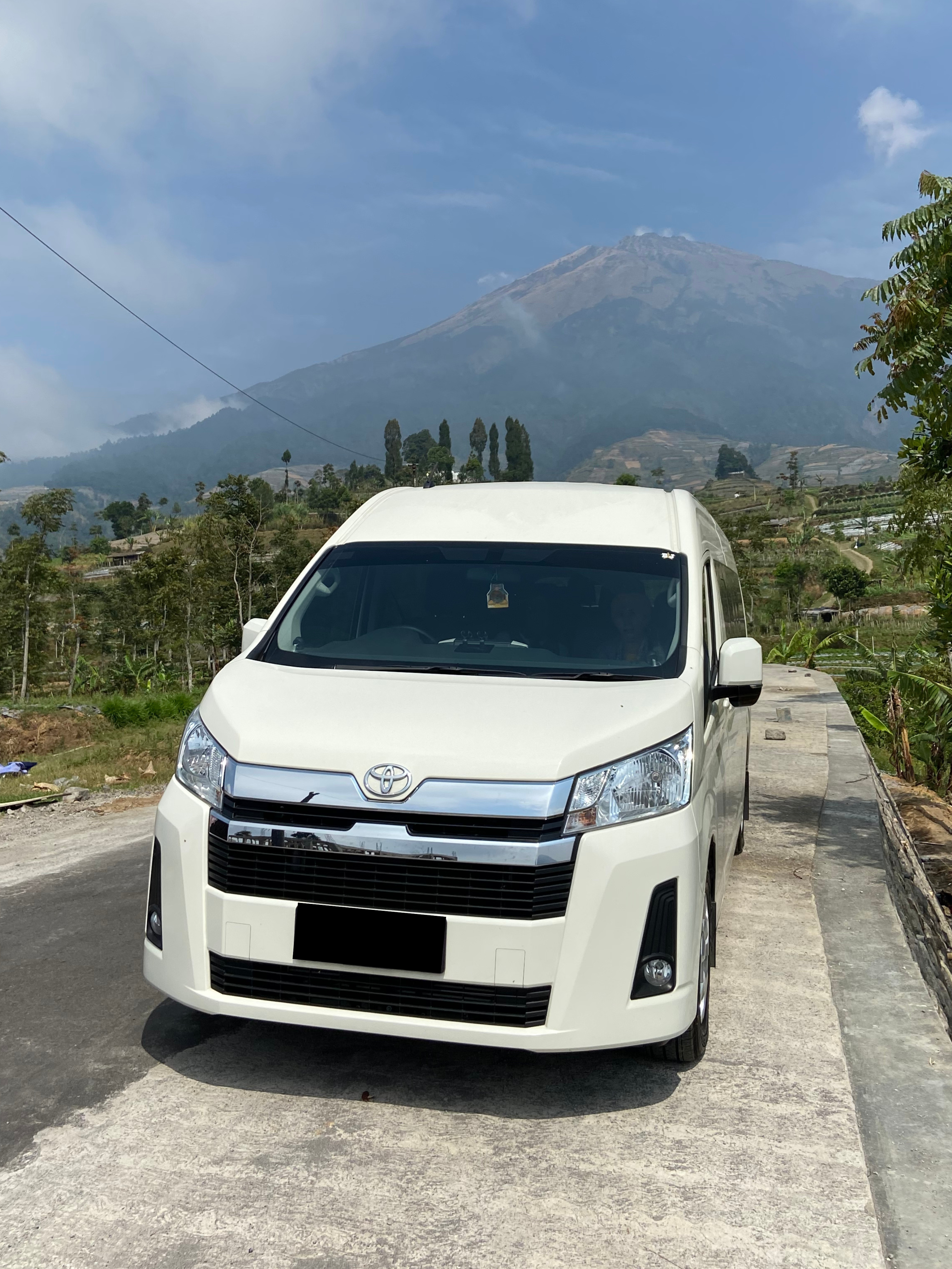 Sewa HIACE Purworejo